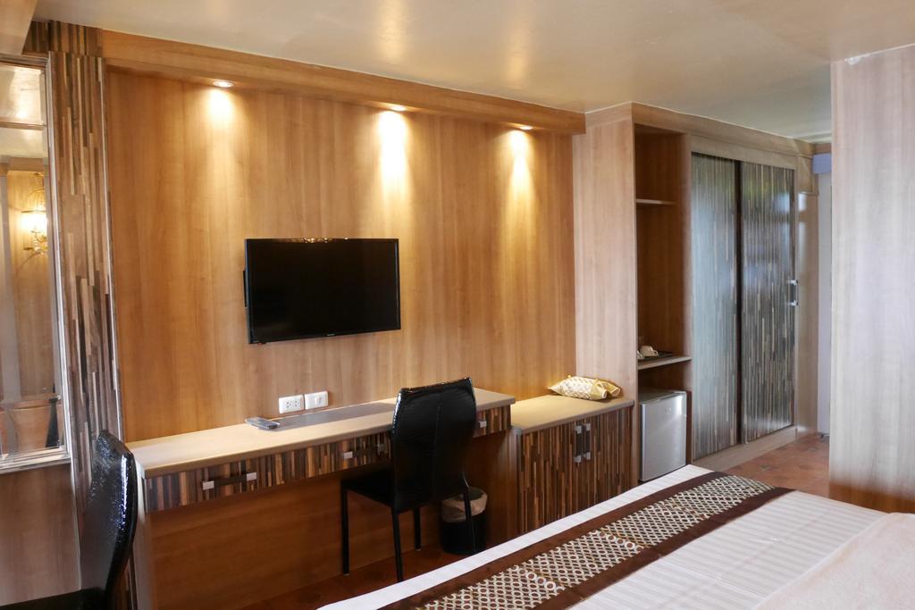 The Montana alojamiento - Sathorn Bangkok Exterior foto